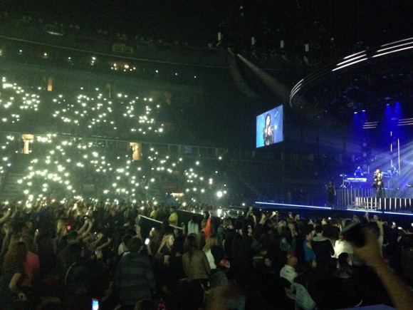 Demi_Lovato_World_Tour_Concert